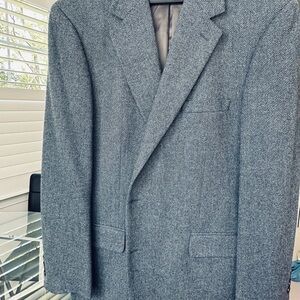 Brooks Brothers blue on blue herringbone tweed sport coat, size 45L